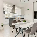Modern 4* Luxury In Center Trogir