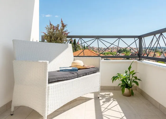Διαμέρισμα Modern 4* Luxury In Center *